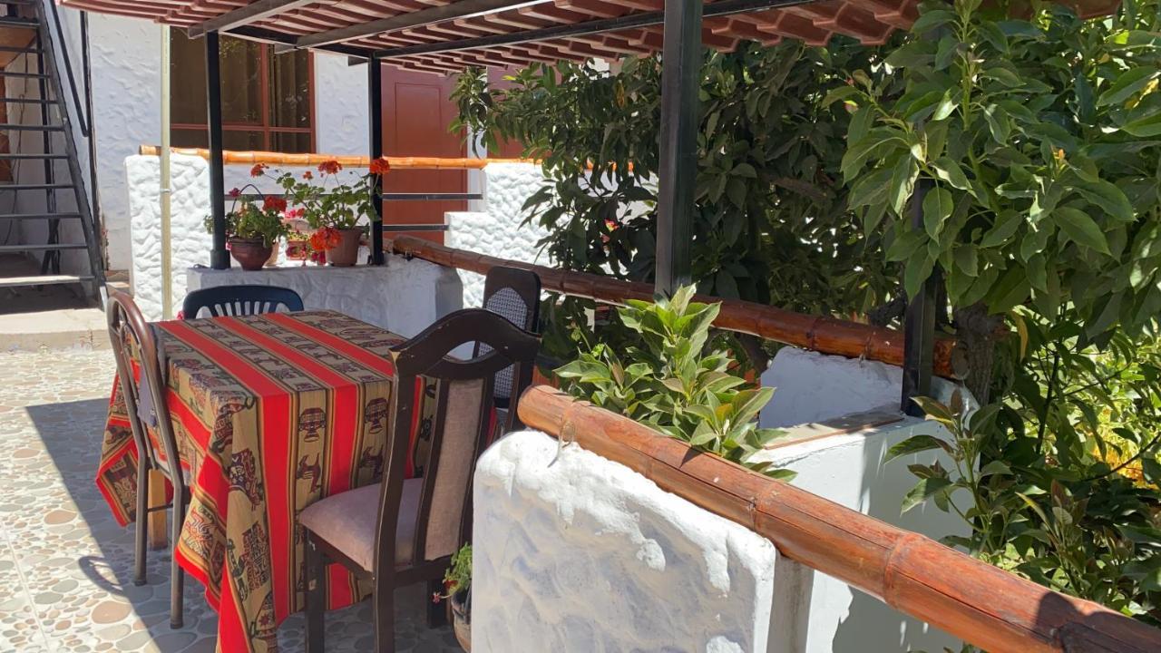 Las Palmeras Eco Hostel Cabanaconde Exterior photo